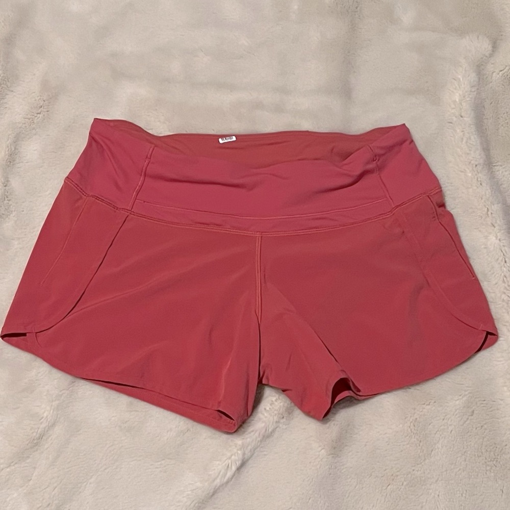 Lululemon shorts size 4